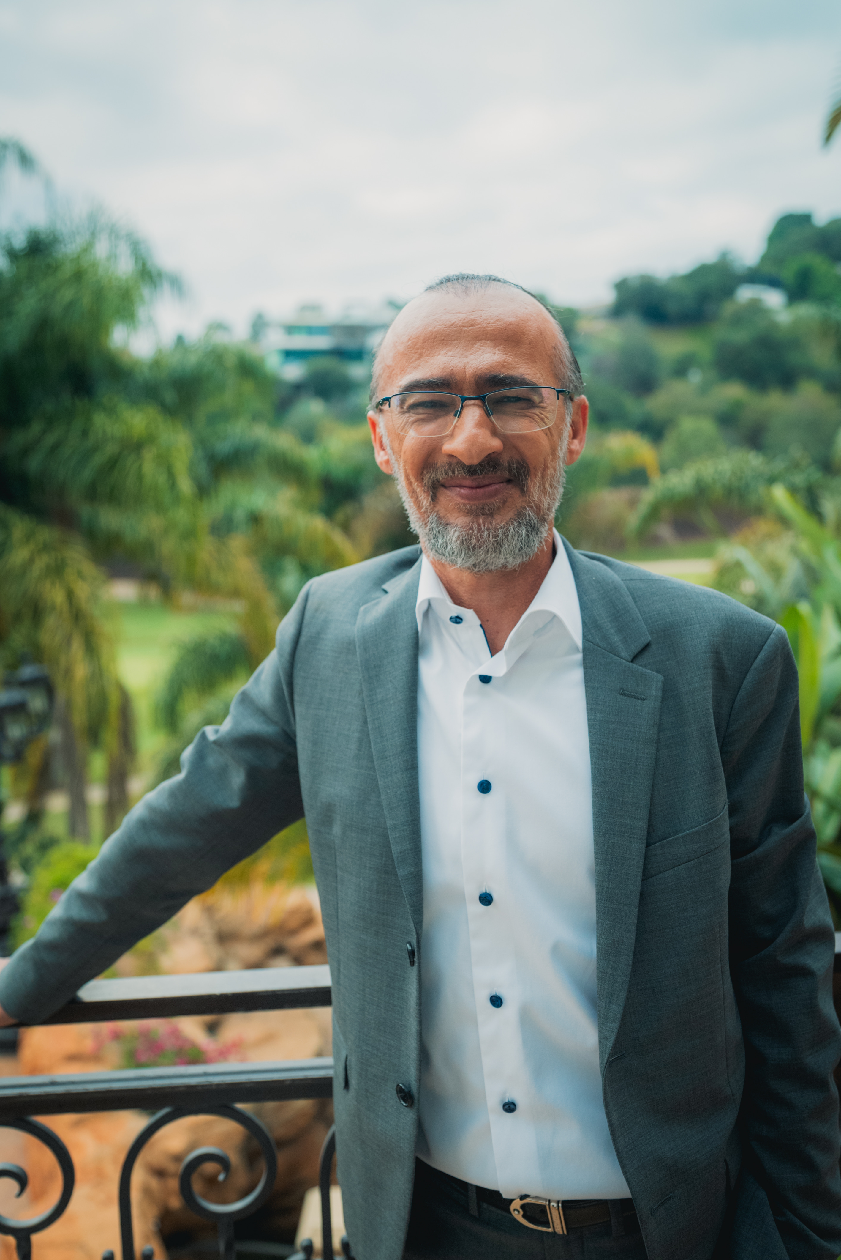 Dr. Ayman Zraiqat